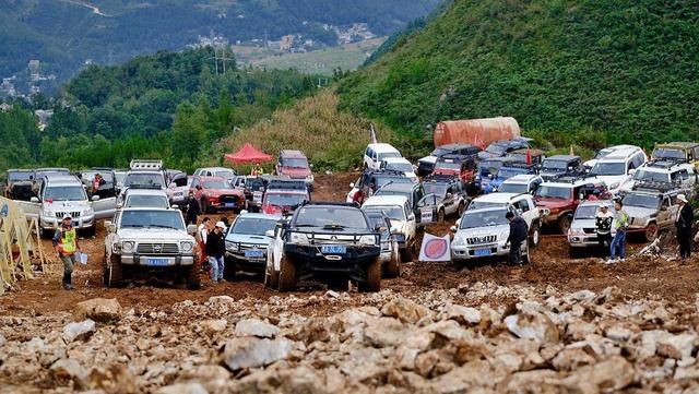 获得山地英雄会越野赛冠军,这款硬派越野SUV凭什么这么野