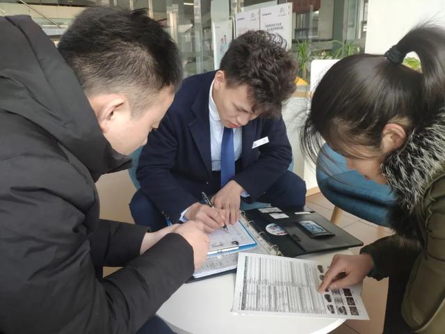 7天可退换,质保长达5年,这个法系品牌捡起了合资车的良心