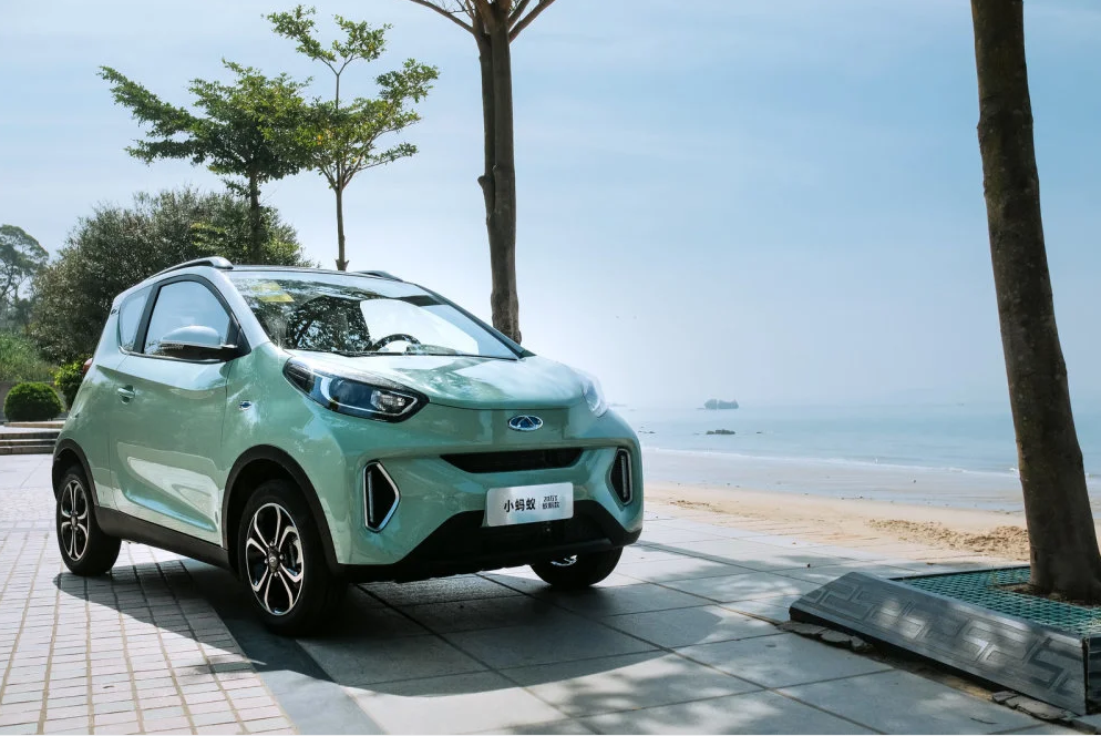 预算8万买电动小车，欧拉白猫、小蚂蚁、宝骏KiWi EV，咋选划算？