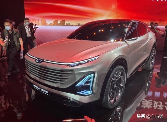 一汽奔腾迎来改革，更换全新徽标后，多款车型相继发布