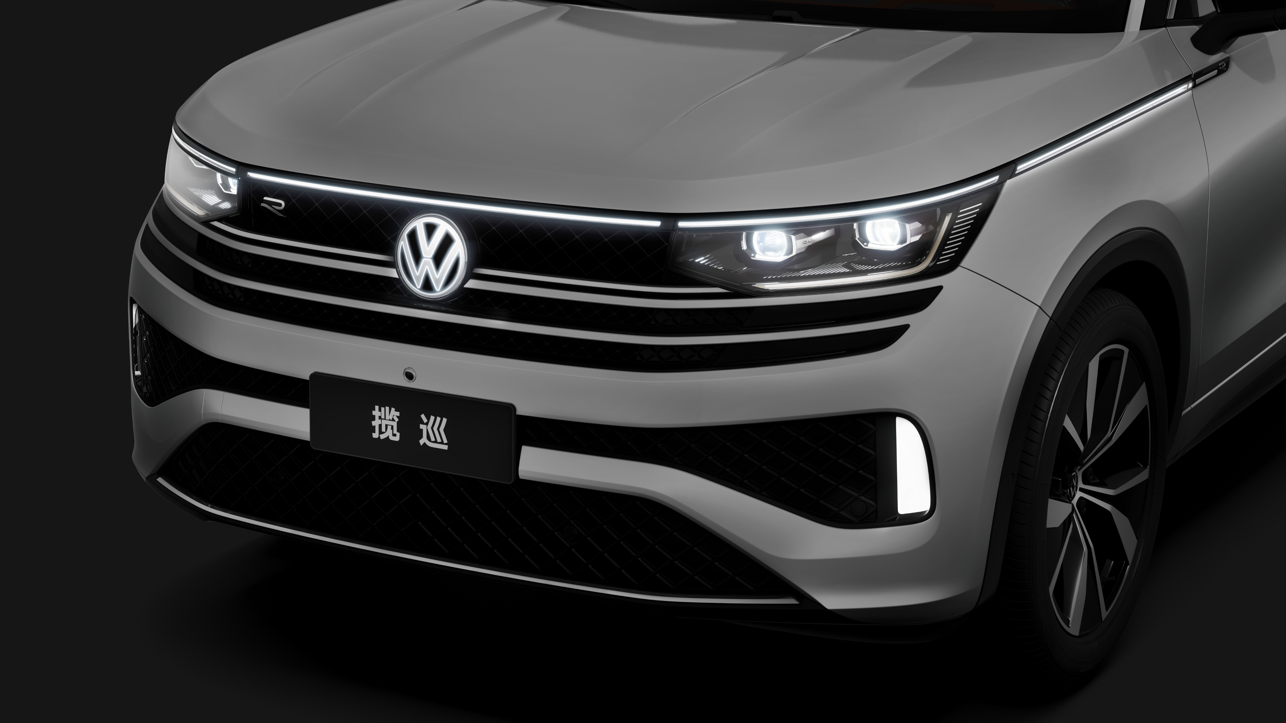 很会玩灯!定名揽巡,一汽-大众全新大五座SUV正式亮相!