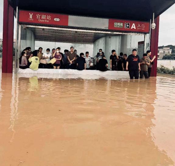 广州暴雨又上热搜，不是所有泡水车都可以理赔？买二手车要更小心