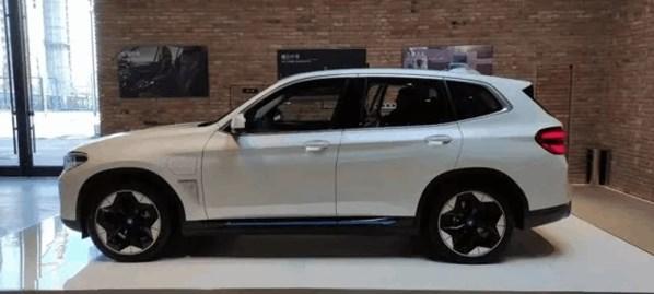 最熟悉的陌生人 感受BMW iX3的魅力