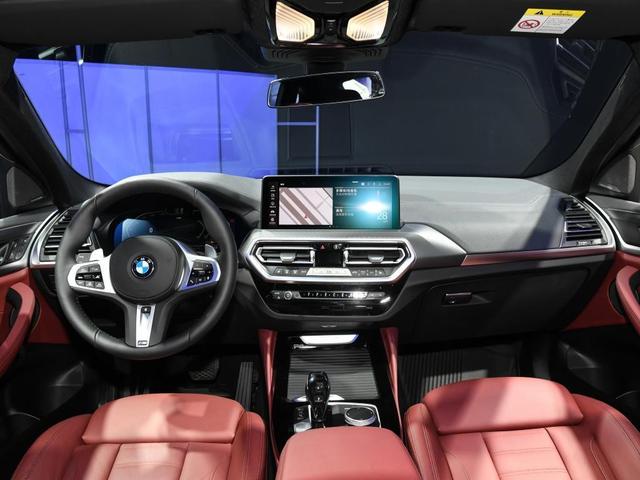 全新宝马X4迎来国内首秀,来看看这是你心目中的那个BMW吗?