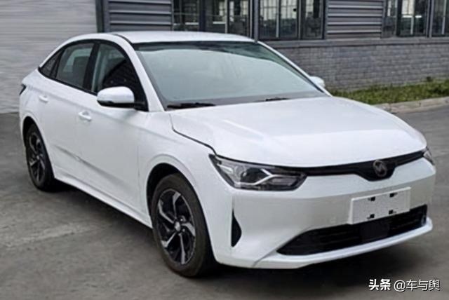 威马丰富产品矩阵，新车E5申报图曝光，主打纯电动中型轿车市场