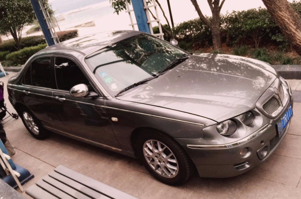 MG7动态首测，回头率贼高，三大件出彩，找回油车久违的乐趣！