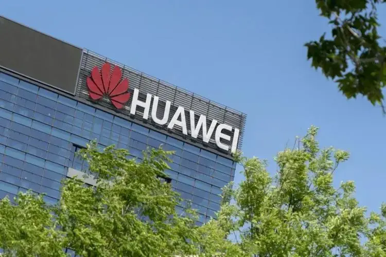 问界更名“HUAWEI问界”后,新M5也将发布,配备激光雷达