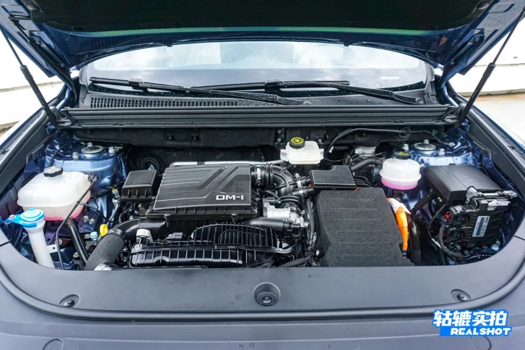 宋Pro DM-i冠军版：增配补强，不给合资SUV留活路