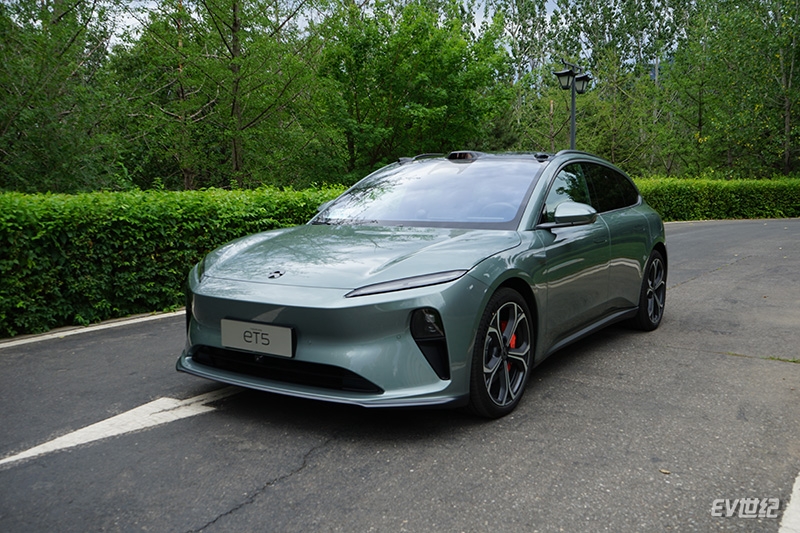 蔚来ET5旅行版上市,售29.8万-35.6万元