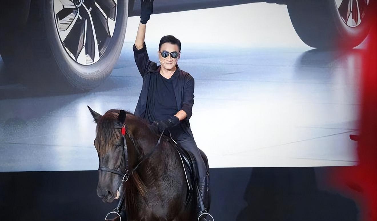世纪大和解:梁家辉代言长安马自达 CX-50行也成为幸运儿