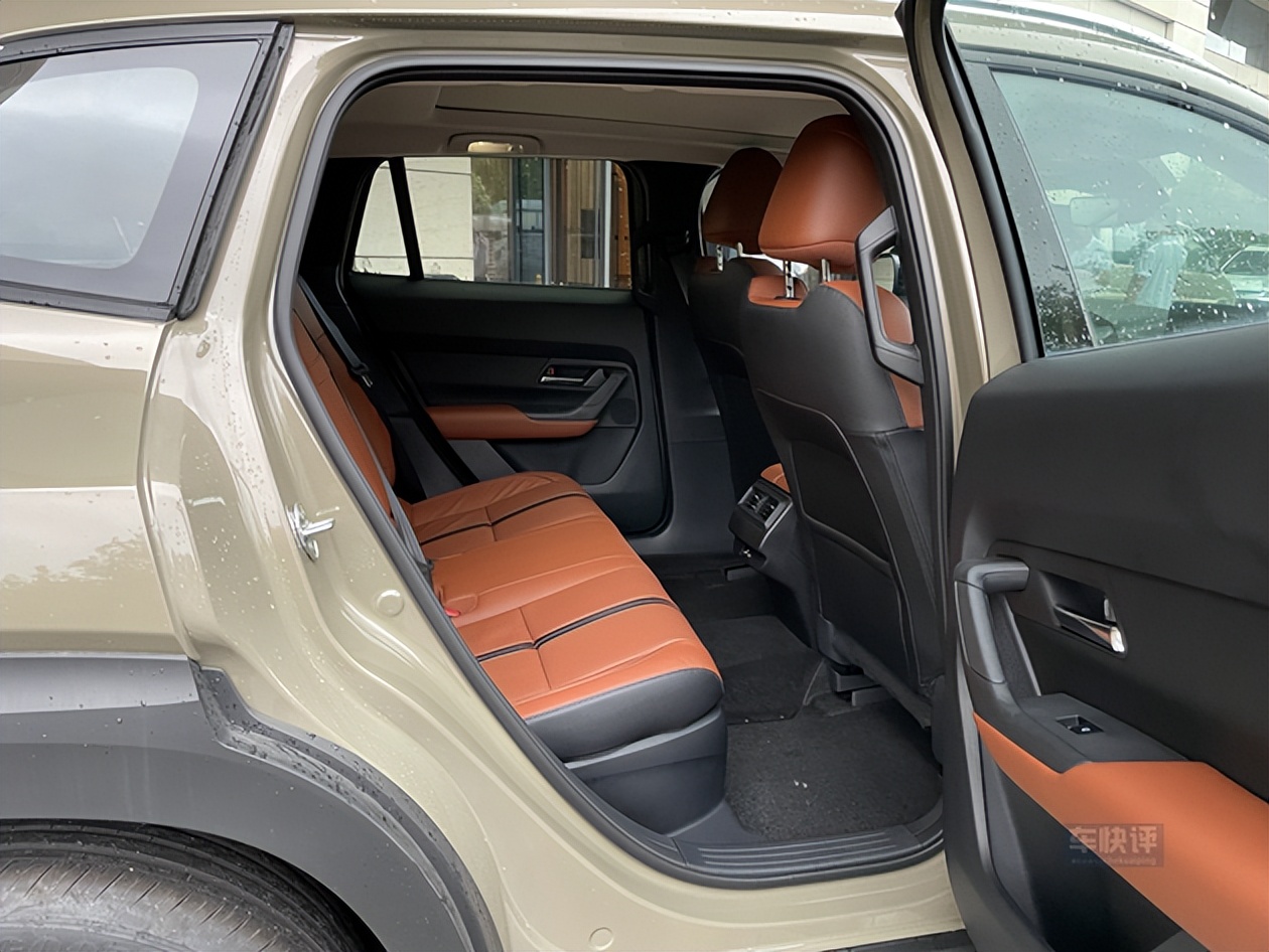 如果你还想买燃油SUV，马自达CX-50行也是绕不过的一台车