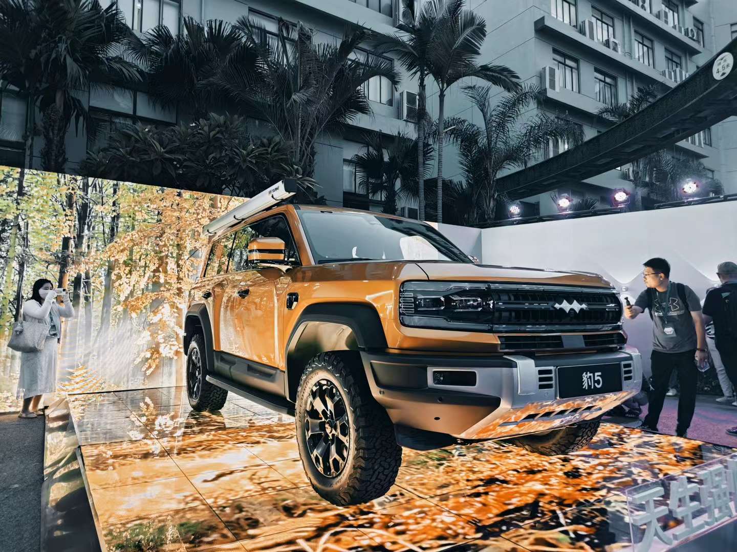 配备三把锁4.8秒破百，方程豹5终于揭开了神秘的面纱