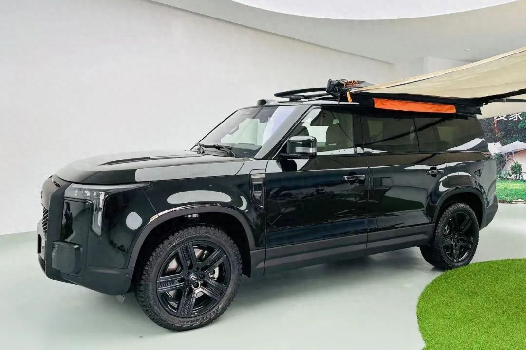 极石01:走理想的路,让理想无路可走?