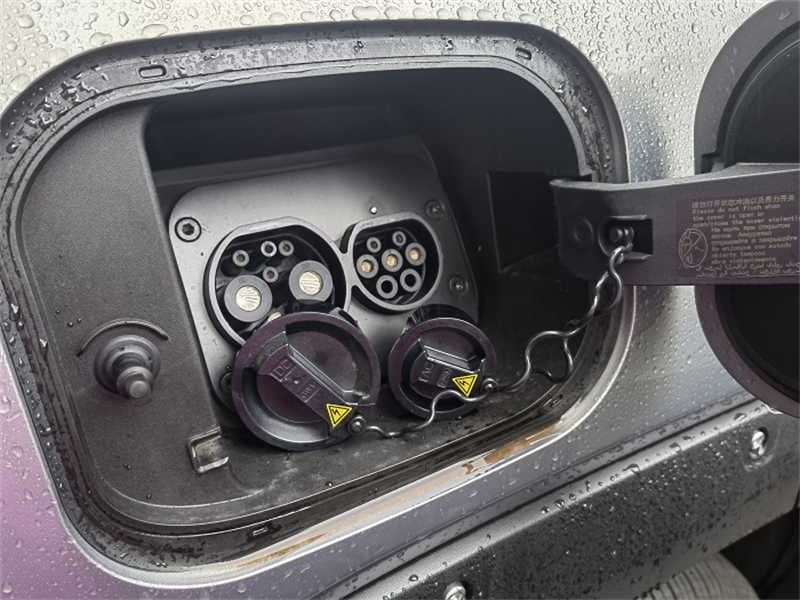 一车搞定日常代步和野趣出游?探店哈弗二代大狗PHEV