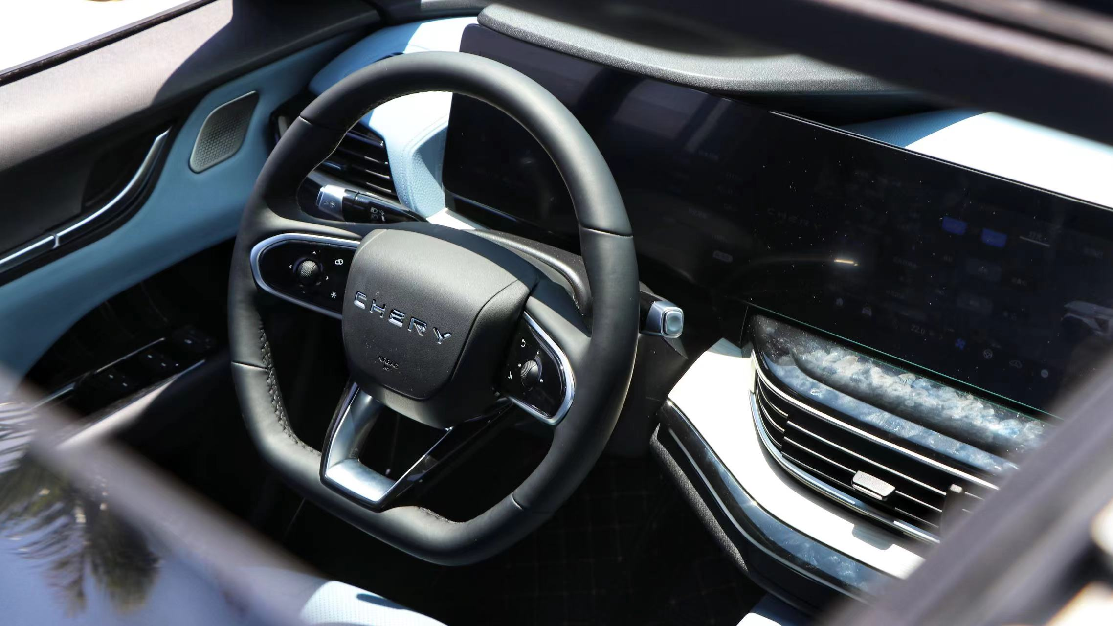 试驾完奇瑞舒享家，才发现有些“奶爸车”是在漫天要价？