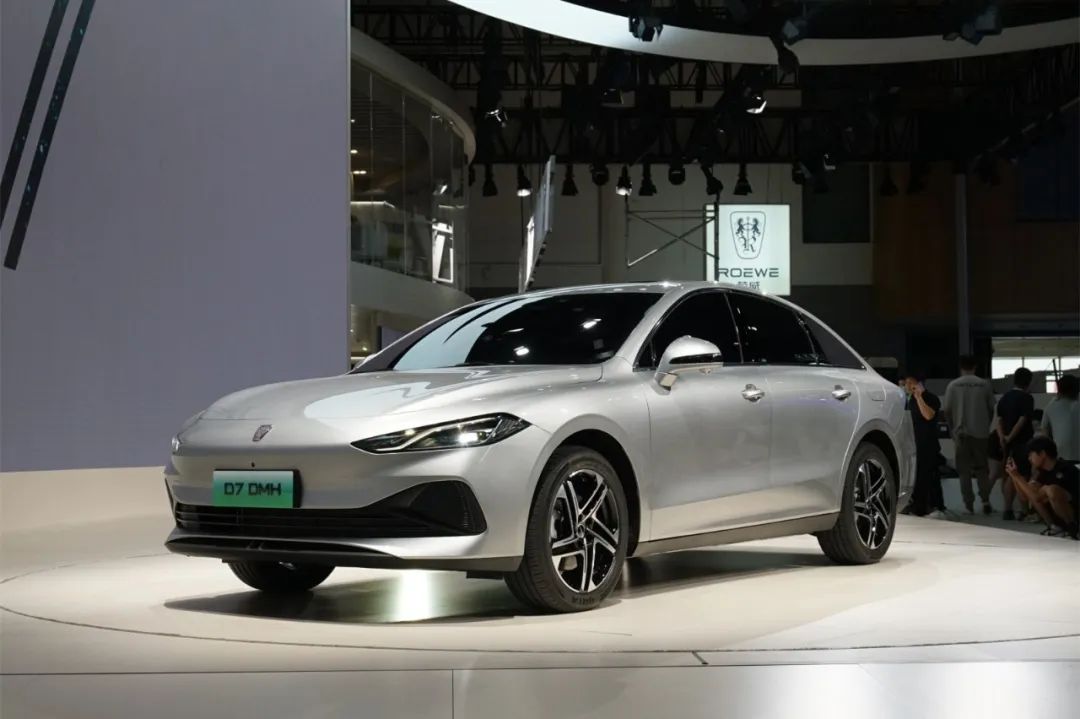 国产混动轿车新选择,星瑞L双擎、启源A06等,都是省油能手
