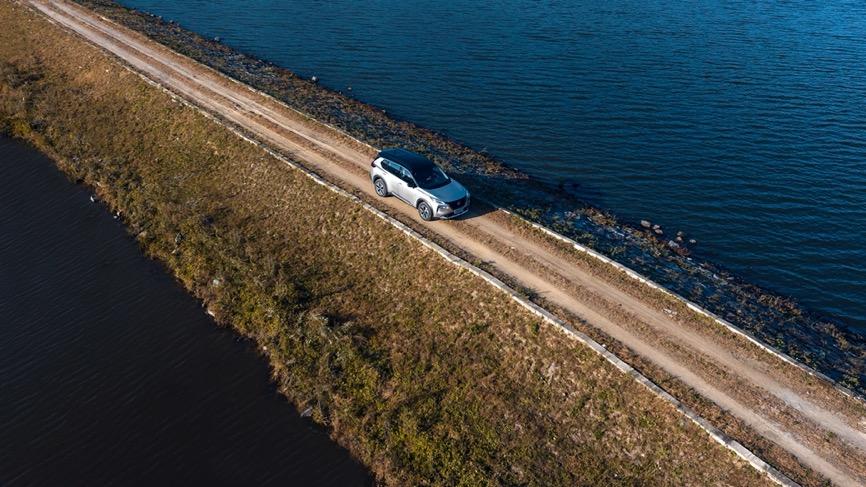 百城百公里试驾超混电驱奇骏一箱油续航极限1400km+