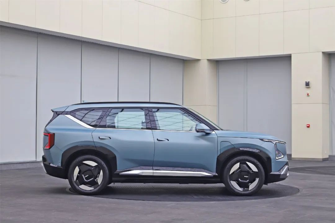 同是刀片电池,起亚EV5能打赢宋PLUS EV吗?