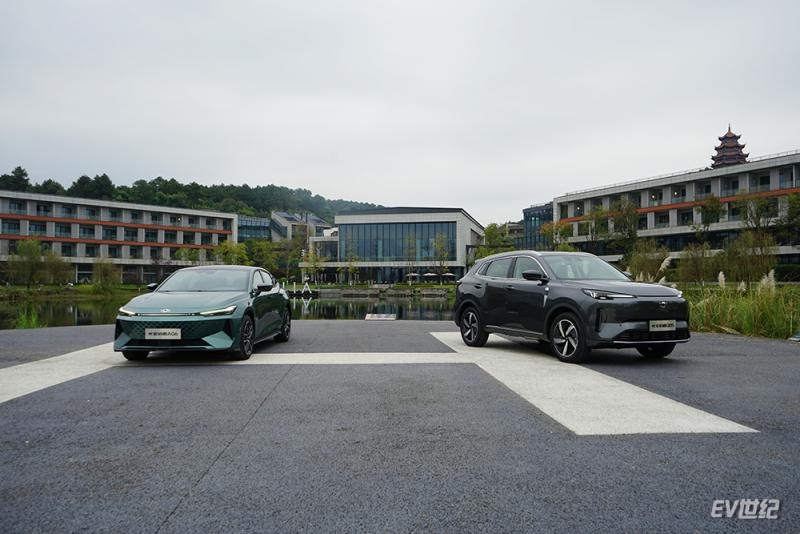 外观造型依旧在线,静态体验长安启源A06/Q05