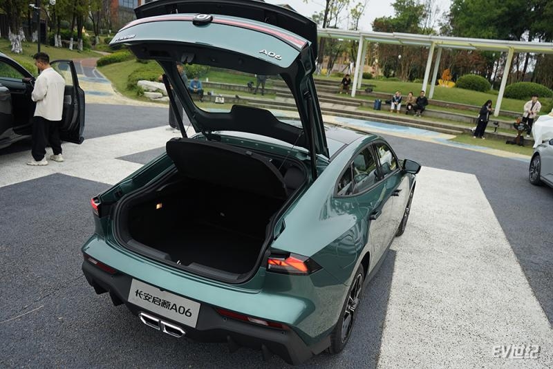 外观造型依旧在线,静态体验长安启源A06/Q05