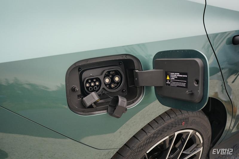 外观造型依旧在线,静态体验长安启源A06/Q05