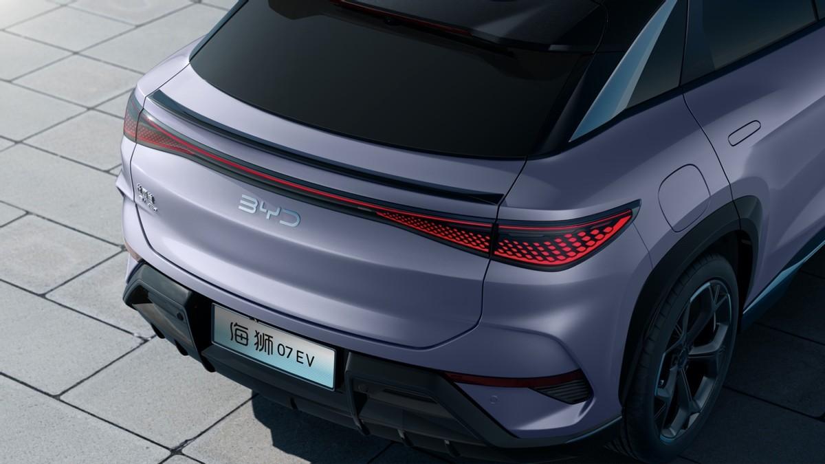 比亚迪海狮07 EV来了！选它还是选宋L？看完再决定也不迟