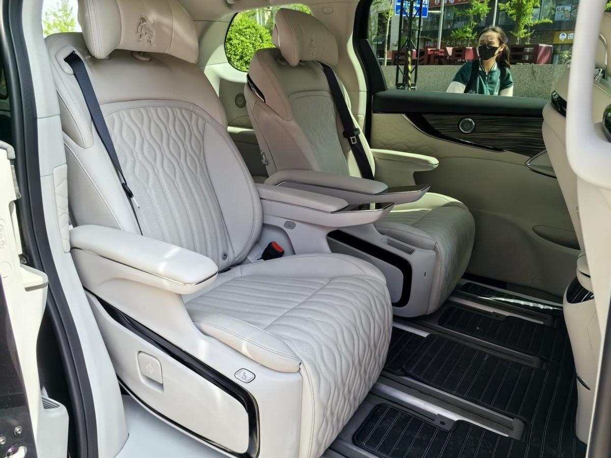 风行星海V9预售17.99万起,综合续航1300km,瞄准腾势D9