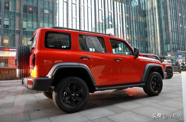 时隔数月,坦克300终于恢复线上预定,新车将换装全新徽标