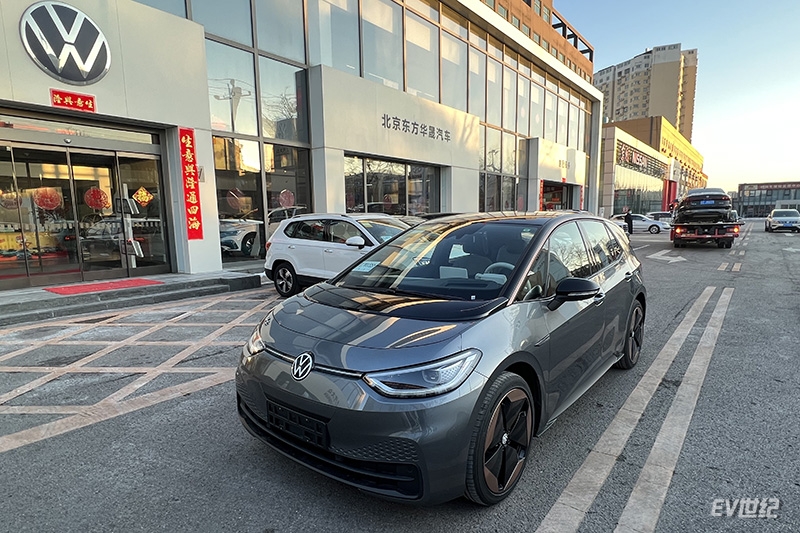 为啥放弃了比亚迪海豚和特斯拉Model 3？上汽大众ID.3 购车记