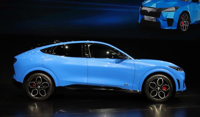 电气化时代谈性能？这几款最速电动车，最快3.9秒破百