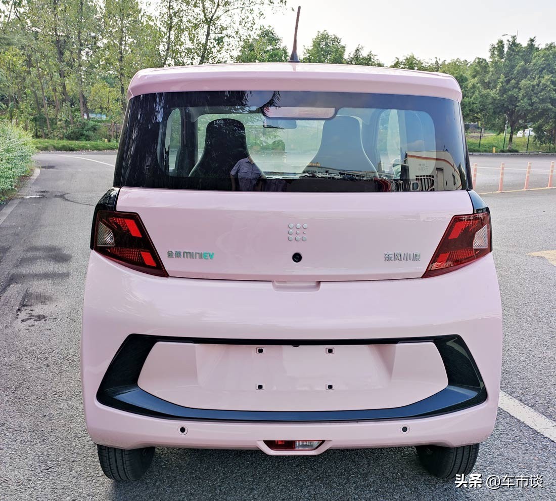 东风风光将推出风光MINI EV，竞争上汽通用五菱的宏光MINIEV