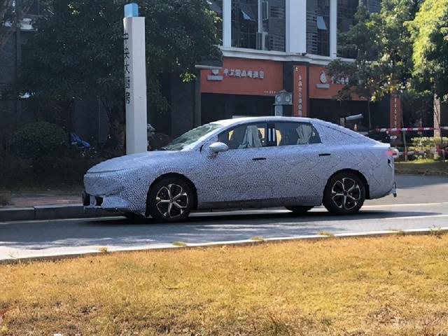 新车抢先看 | 上汽奥迪A7L没那味了,全新汉兰达要涨价了?