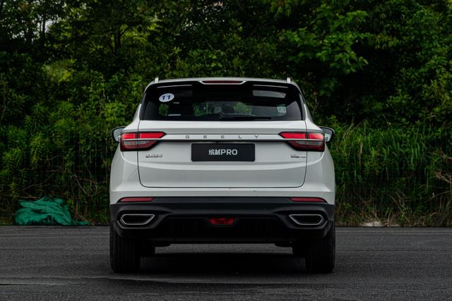 试驾｜属于年轻人的10万级"钢炮"SUV，体验吉利缤越PRO 6MT