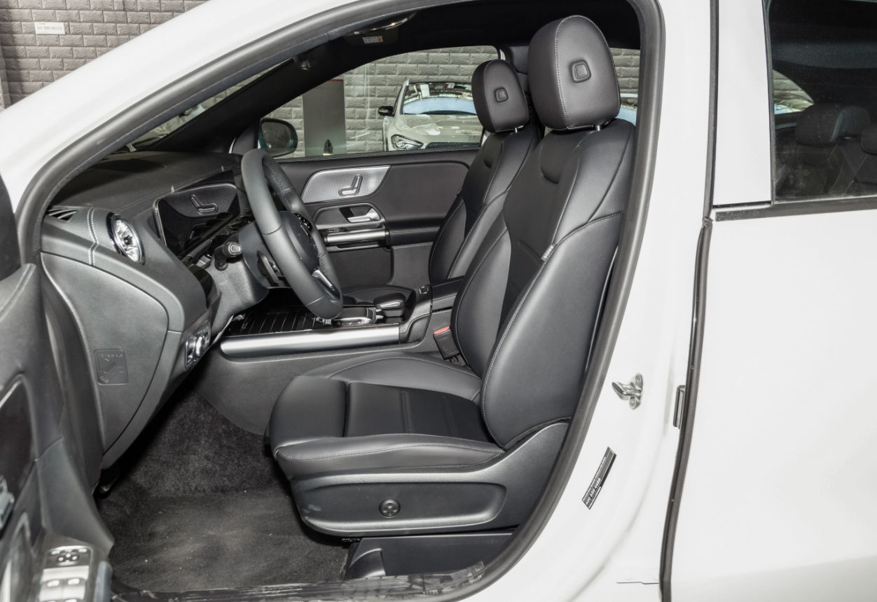 售价直逼CR-V？宝马X1、XC40、奔驰CLA最近降幅很大，无需再忍了
