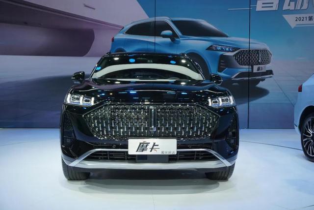 WEY摩卡预售17.98万起,48V轻混、高阶自动驾驶值不?
