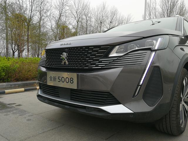 新法式旗舰SUV 全新东风标致5008扛大旗够不够格？