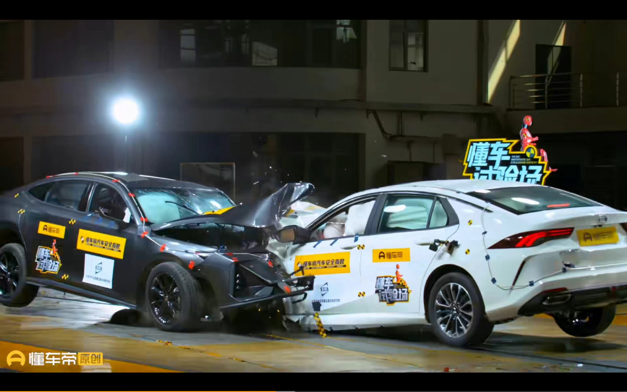 假人胳膊折断！传祺影豹的安全遮羞布，被无情撕开？