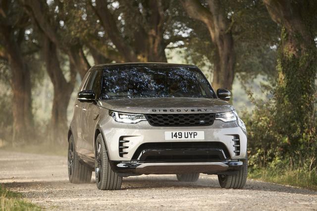 “毁掉”路虎的发现5,终于迎来新款,网友:尾部还不舍得改?