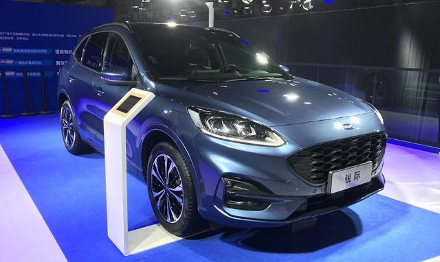车动态：凯迪拉克XT4上市；东本两厢思域官图；福特销量达56.8万