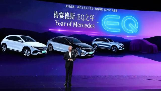 EQS、C级长轴领衔,奔驰9大重磅车登场,每款都让人血槽清空