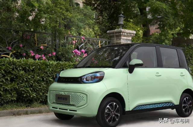 朋克多多内饰曝光，预计6月发布，能否撼动宏光MINI EV？