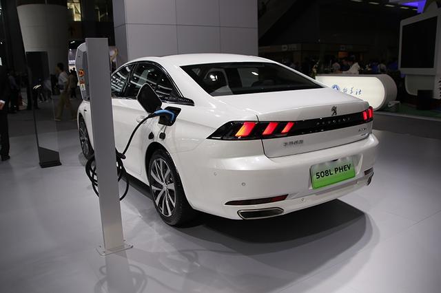 百公里油耗低至1.6L？东风标致508L PHEV明年上市，外观变化不大