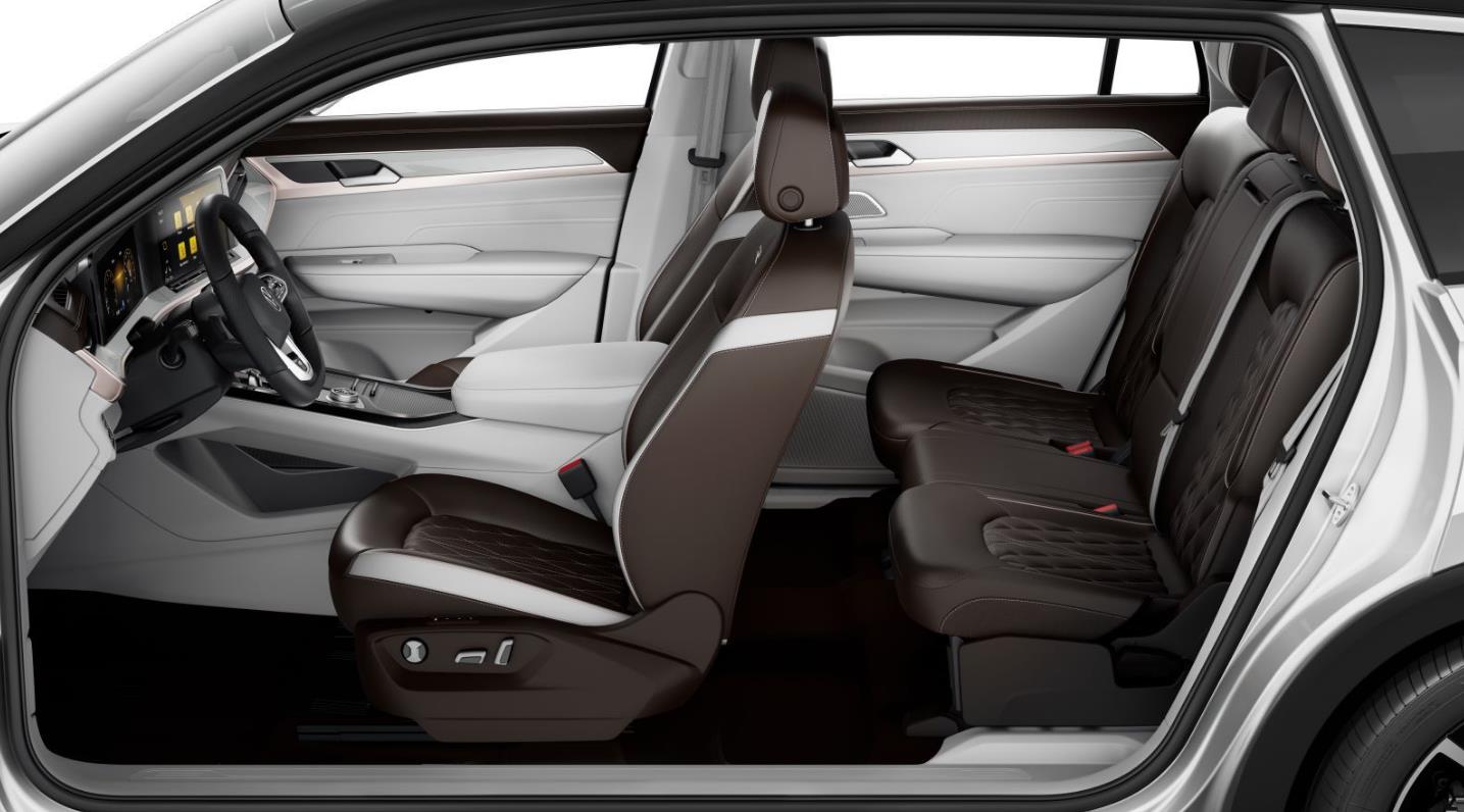 静态体验大众揽巡：实车比图片有高级感，后排空间不输冠道