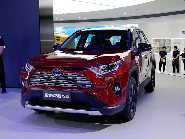 10月上市新车提前看，含全新RAV4、奔腾T99、新宝骏RS-3等