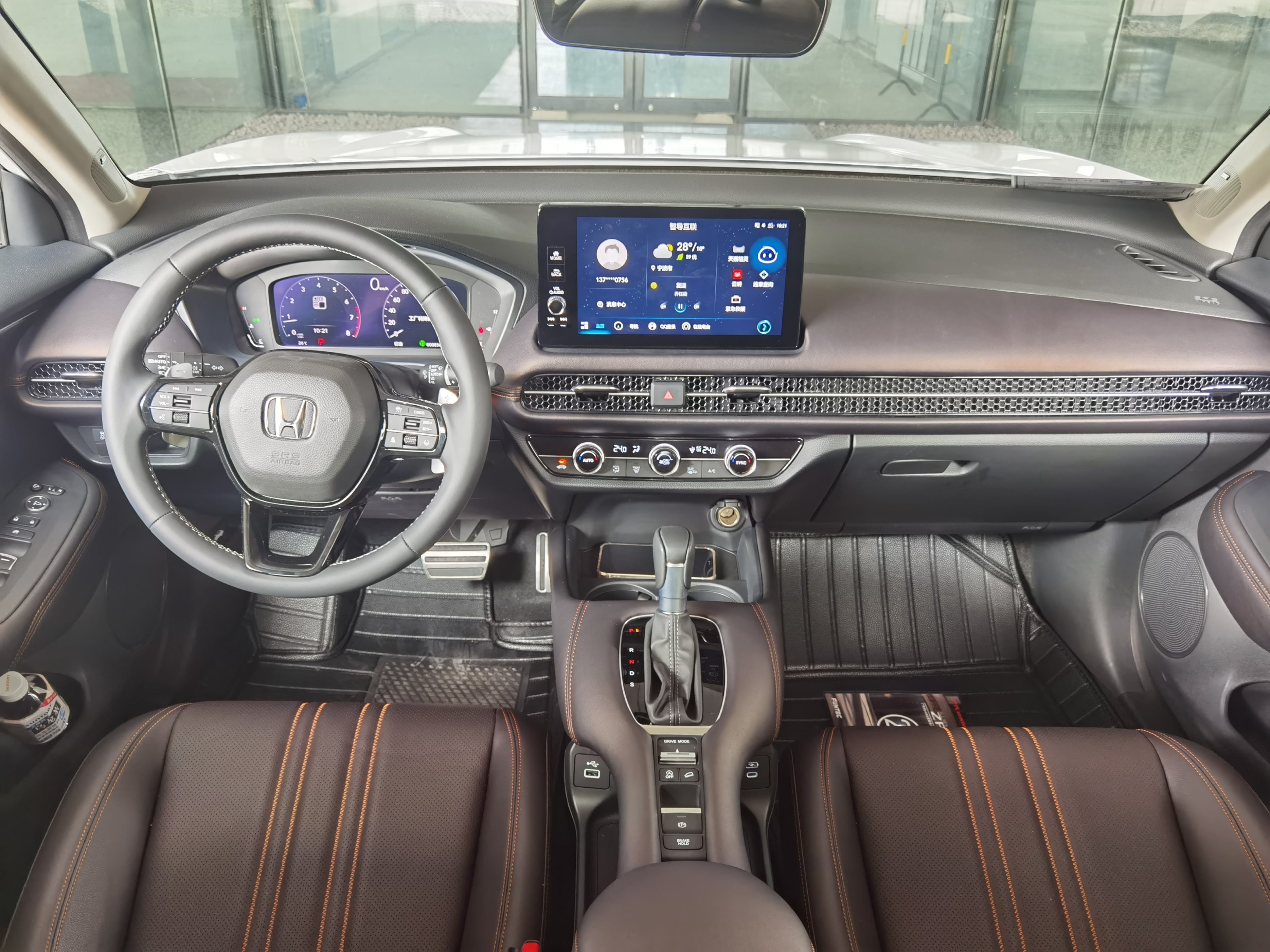 是一款紧凑级燃油SUV!可ZR-V致在凭什么代表年轻需求?