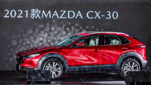 上得赛道下得沙漠，小红椒MAZDA CX-30宠粉宠到没朋友