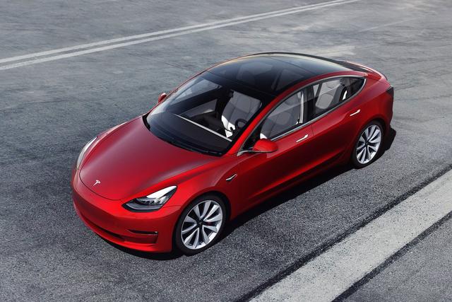 Model 3首付降到6万以下，Model Y国产，特斯拉抢了谁的生意？