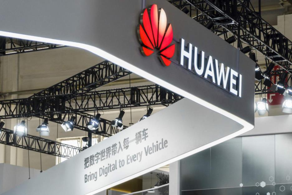 华为帮助，东风小康造出的问界M5，真能媲美百万豪车？