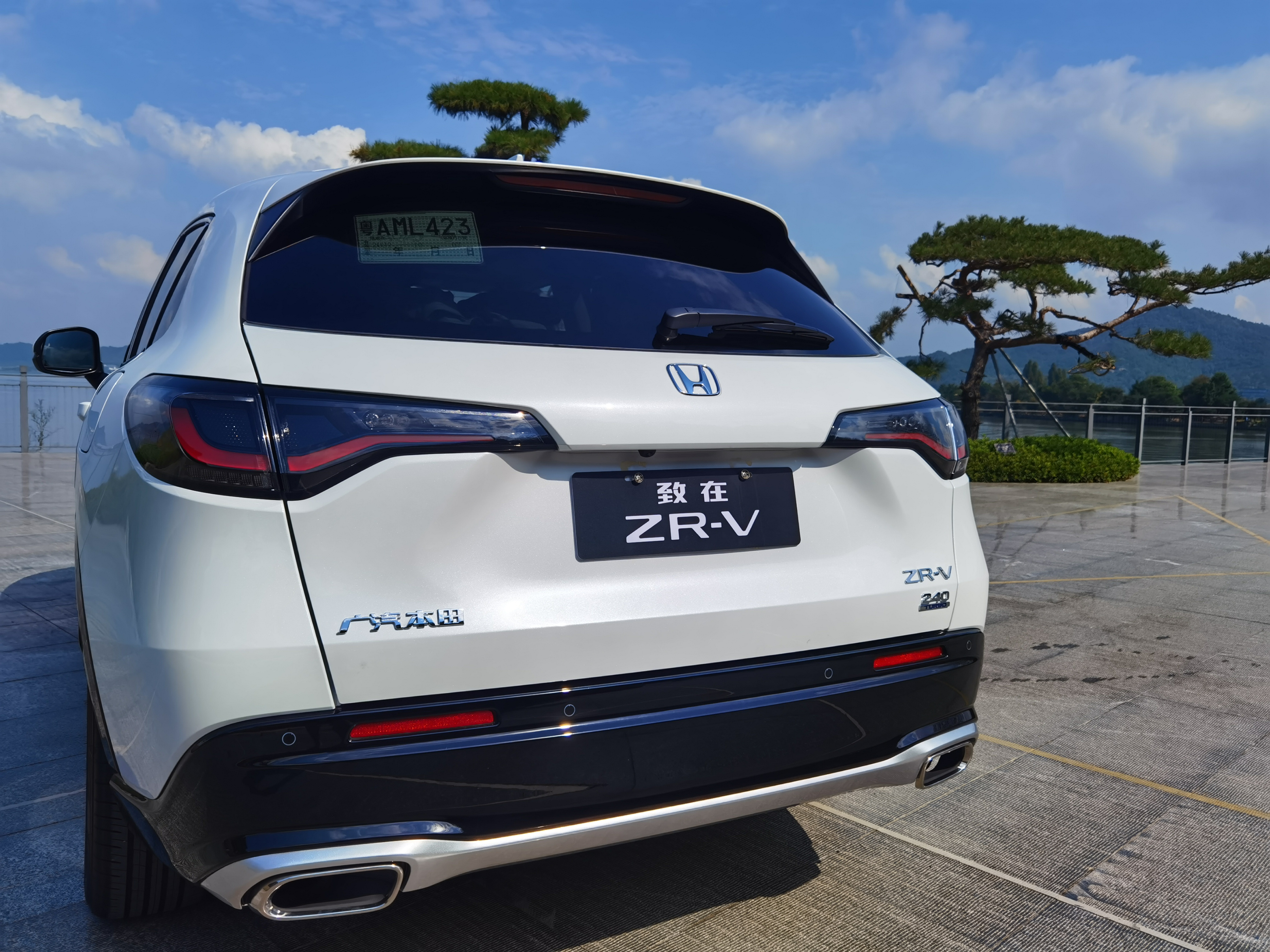 是一款紧凑级燃油SUV!可ZR-V致在凭什么代表年轻需求?