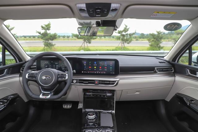 试驾全新K5凯酷:搭载全球独创CVVD技术,拒绝油腻更节油